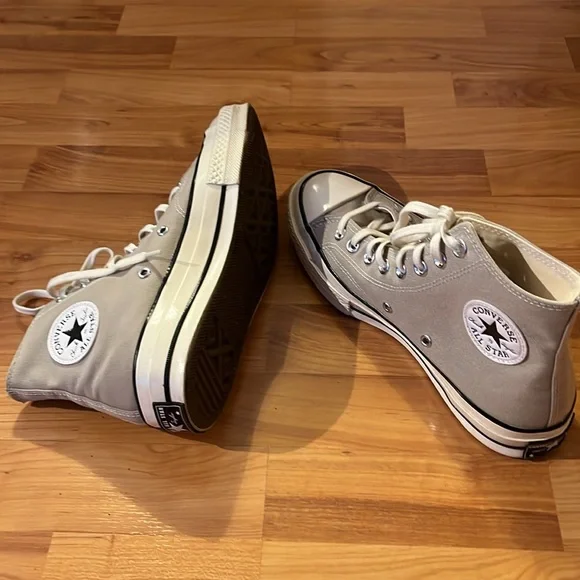 Converse Chuck Taylor 70’s Men’s 7.5/Women’s 9.5 Papyrus Tan Color - Picture 4 of 9